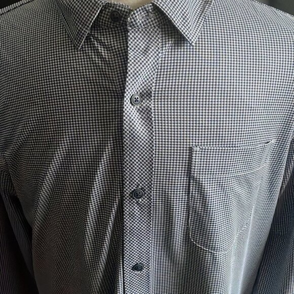 Travis Mathew Long Sleeve Casual Shirt Size XL - Picture 2 of 10